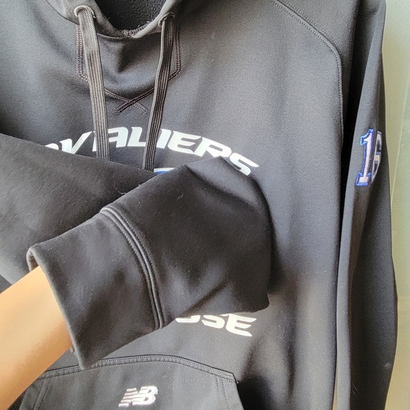 New Balance Hoodie Medium Black Graphic CAVALIERS LACROSSE Fleece Drawnstring - Picture 8 of 11